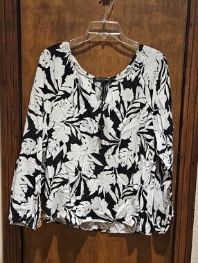 Roselyn Sanchez Women's Black And White Long Sleeve Top/Tunic Size Small